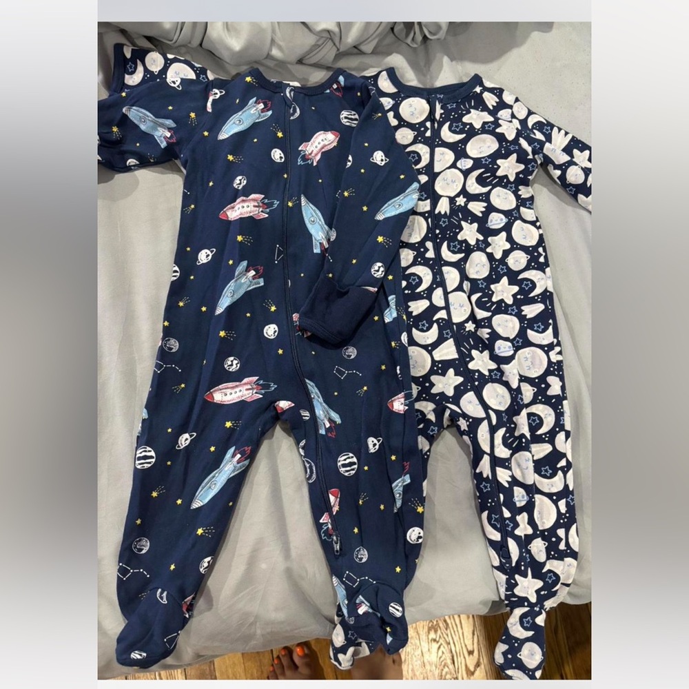 Wonder Nation Rocket and Moon Kids Footies - Navy and White
